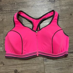 NWOT- Bally Total Fitness Sports Bra